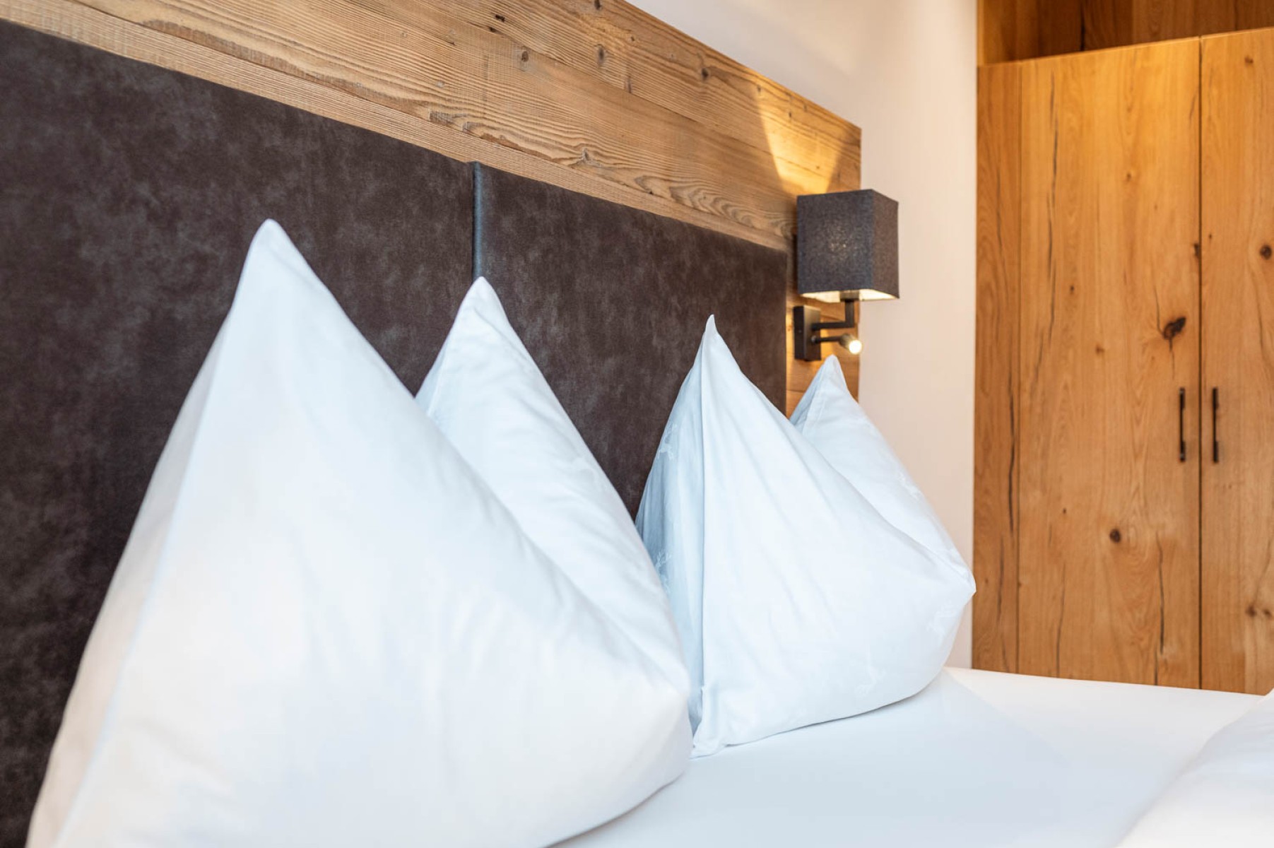 Gemütliches Doppelbett