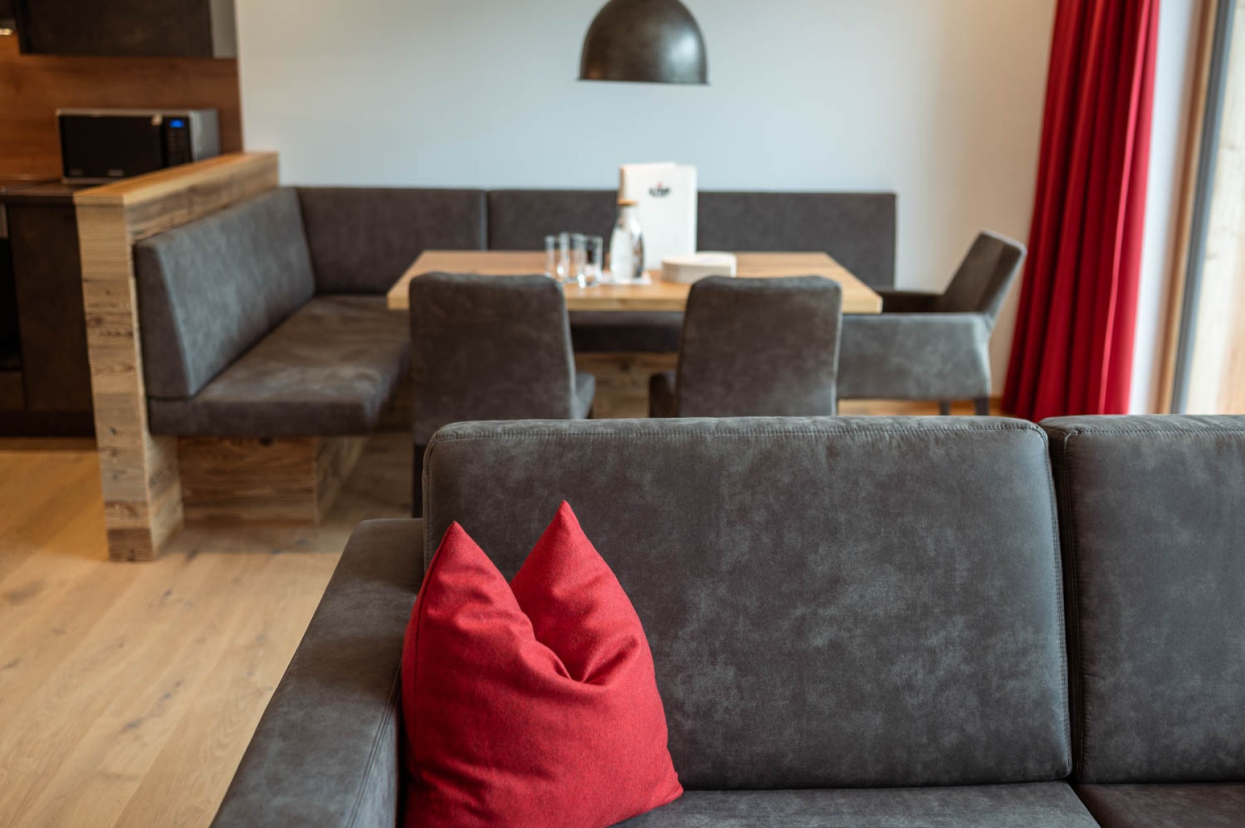 Wohn- und Essbereich